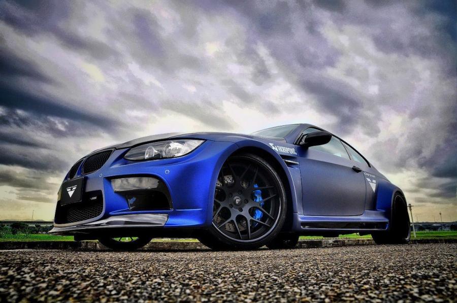  BMW M3 GTRS3 Black Version by Vorsteiner 2012 года  (фото 16 из 32)